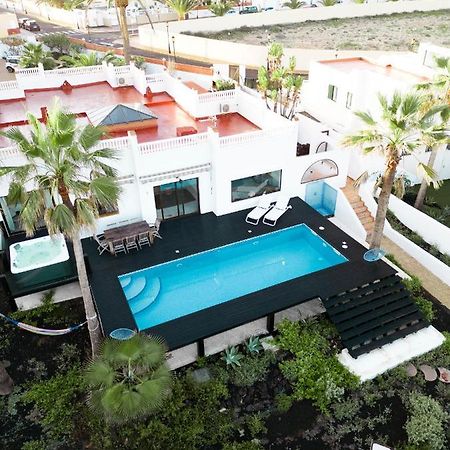 Villa Los Flamencos By Veaco- Beachfront & Pool Corralejo Dış mekan fotoğraf