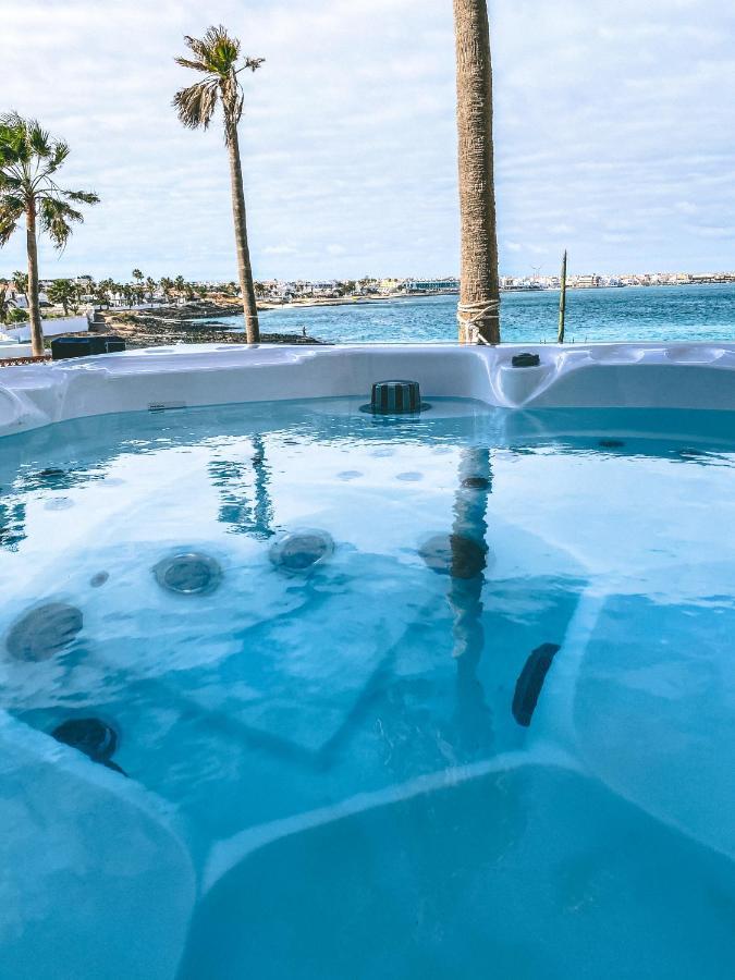 Villa Los Flamencos By Veaco- Beachfront & Pool Corralejo Dış mekan fotoğraf