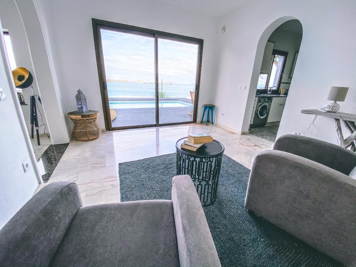 Villa Los Flamencos By Veaco- Beachfront & Pool Corralejo Dış mekan fotoğraf