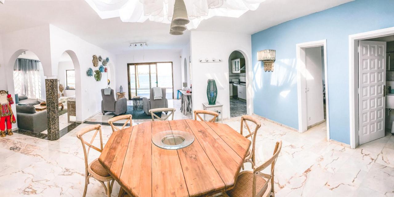 Villa Los Flamencos By Veaco- Beachfront & Pool Corralejo Dış mekan fotoğraf